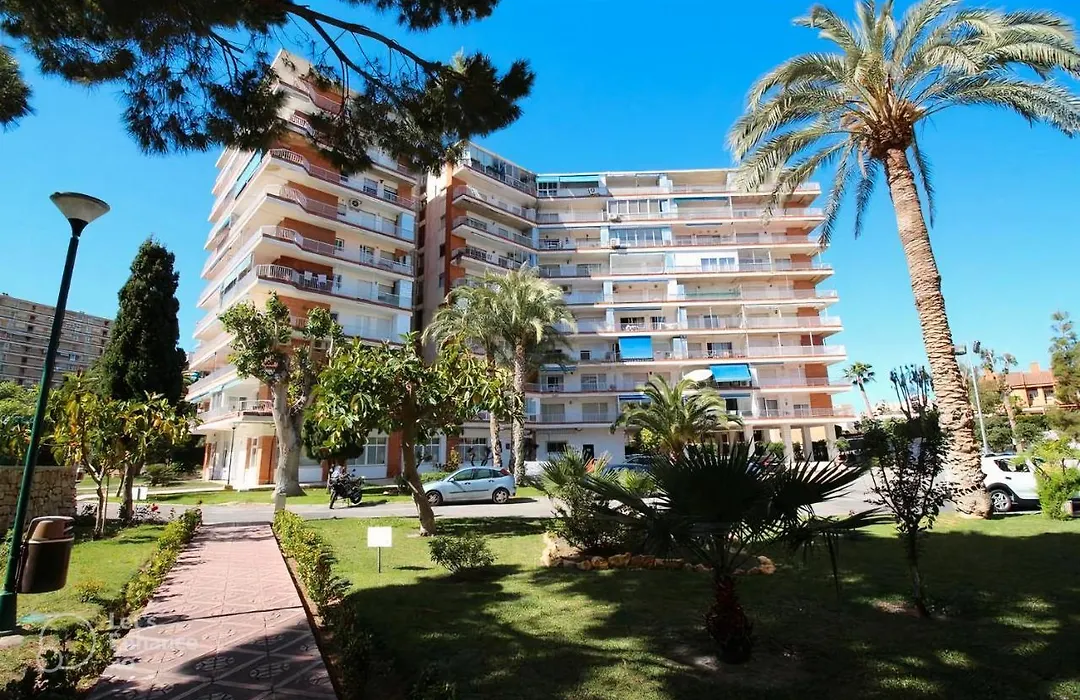 Premier Family Resort - Playa San Juan - Premium Pools, Beach & Parking-1
