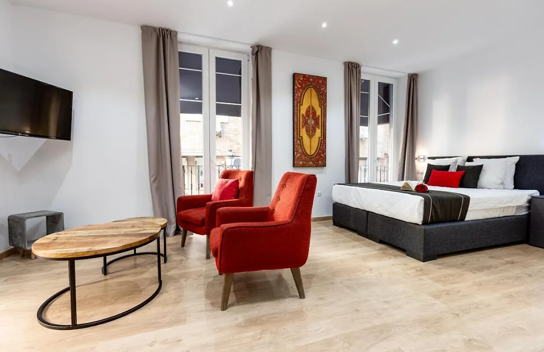 Pinzon Studios & Penthouse-1