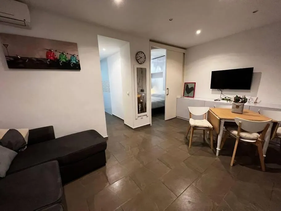 Great apartment close to plaza de Torres-1