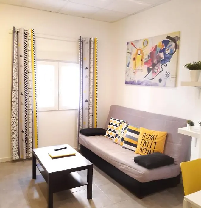The Yellow Corner Apartment-1