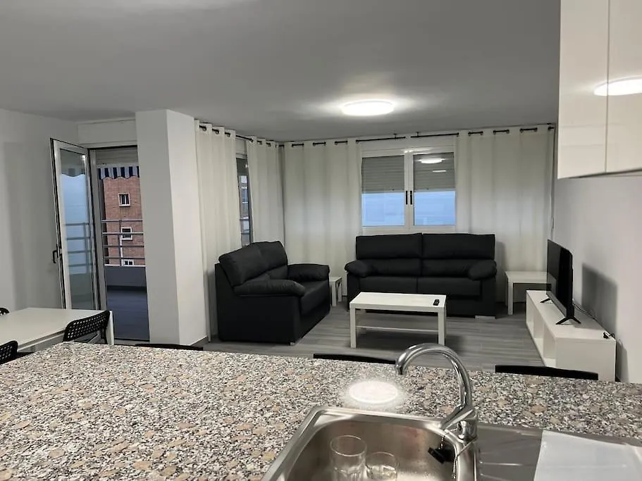 Apartamento con vistas al mar-1