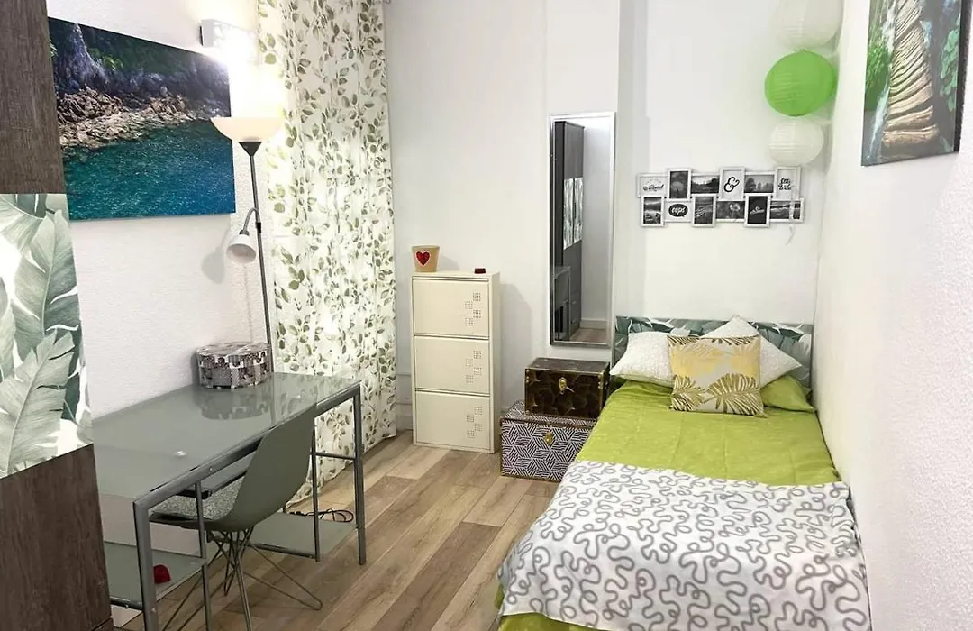 Light And Cozy Apartment In Alicante-1