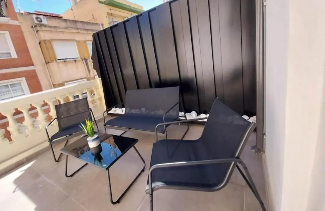 Apartamentos Loliqui Centro Alicante-1