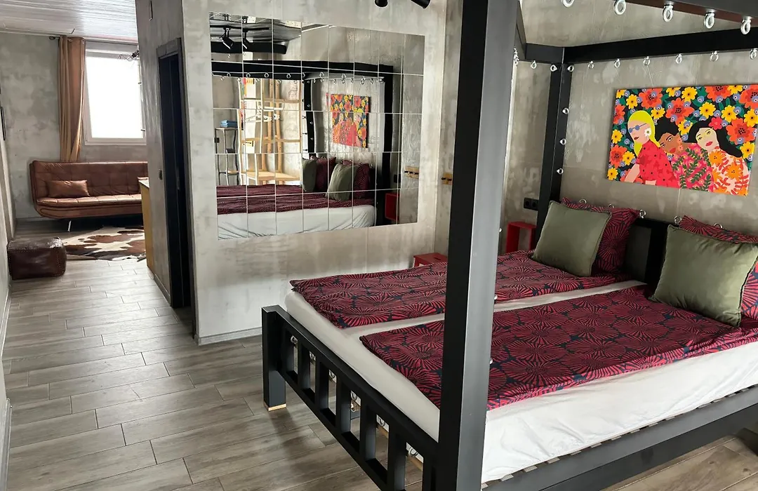 Insomnia Alicante Apartment With Private Patio-1