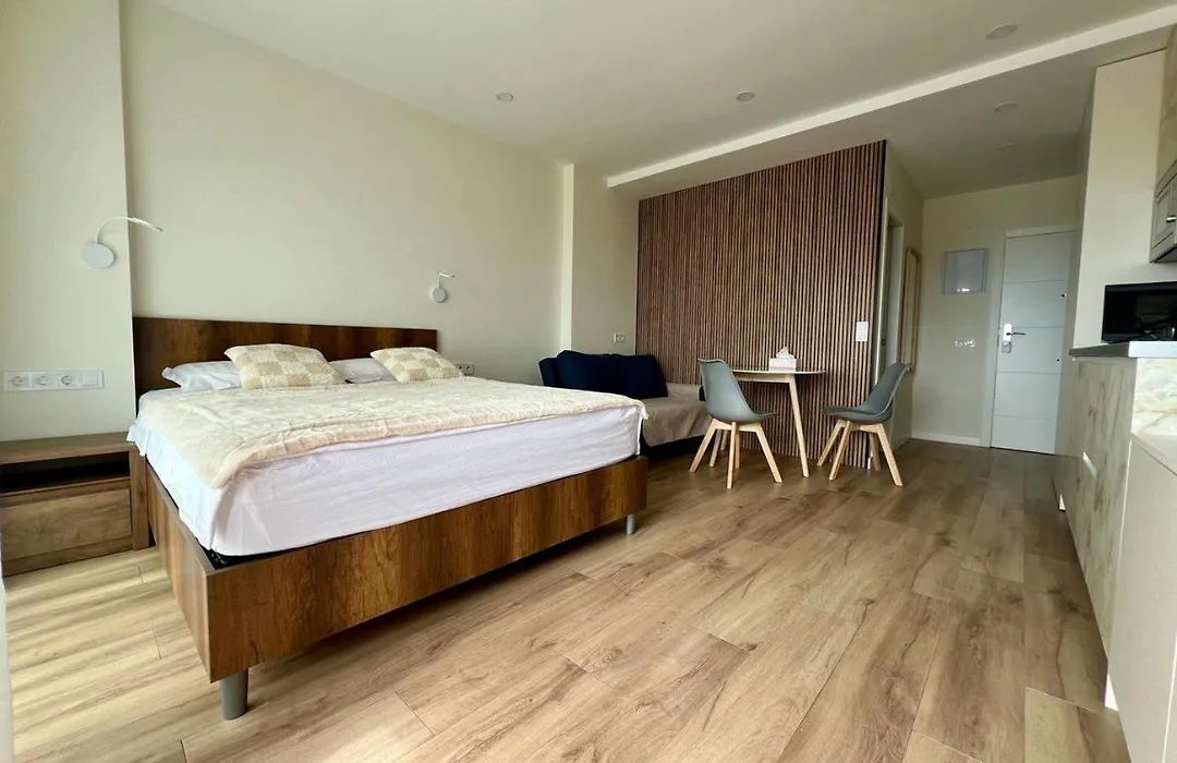 Rest In Alicante Apartment-1