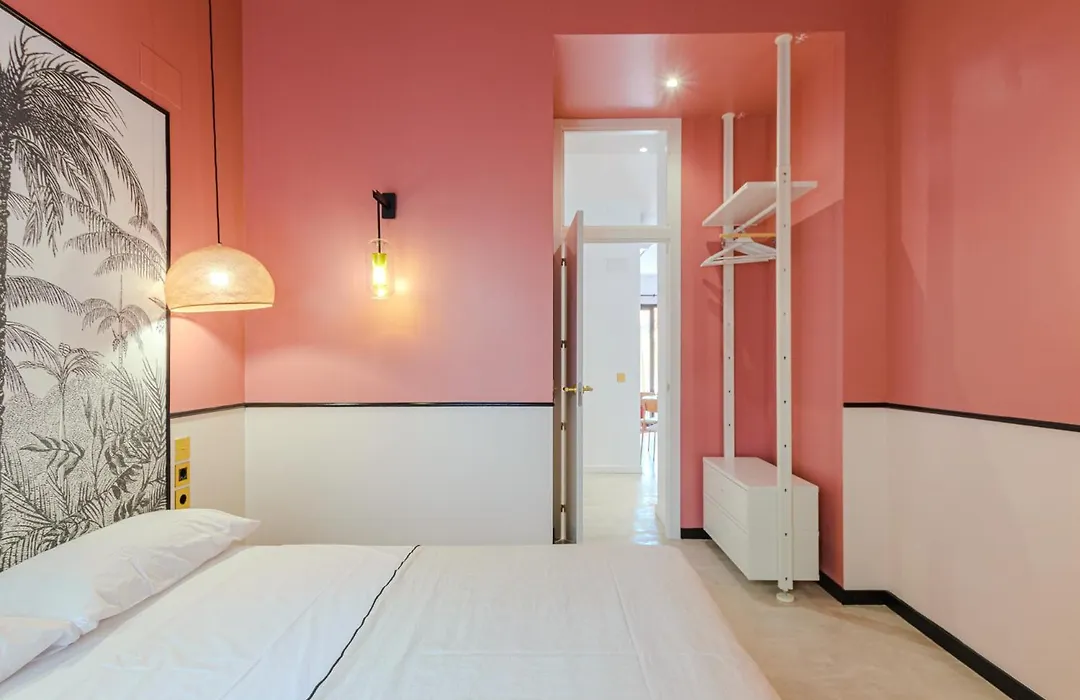 Apartment With Exceptional Charm In Historic Center Of Alicante-1