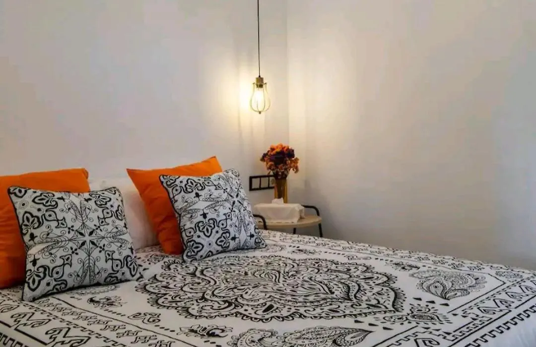 Stylish & Spacious Fully Equipped Studio-4 Minutes Walk To Albufereta Beach-1