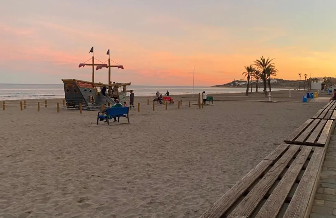 New Apartment In San Juan Playa, Alicante Pau5-1