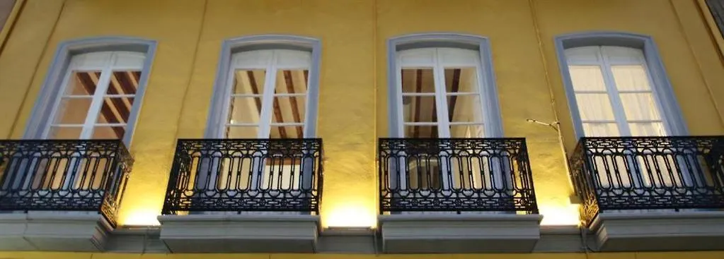 Apartamentos Teatro Alicante-1
