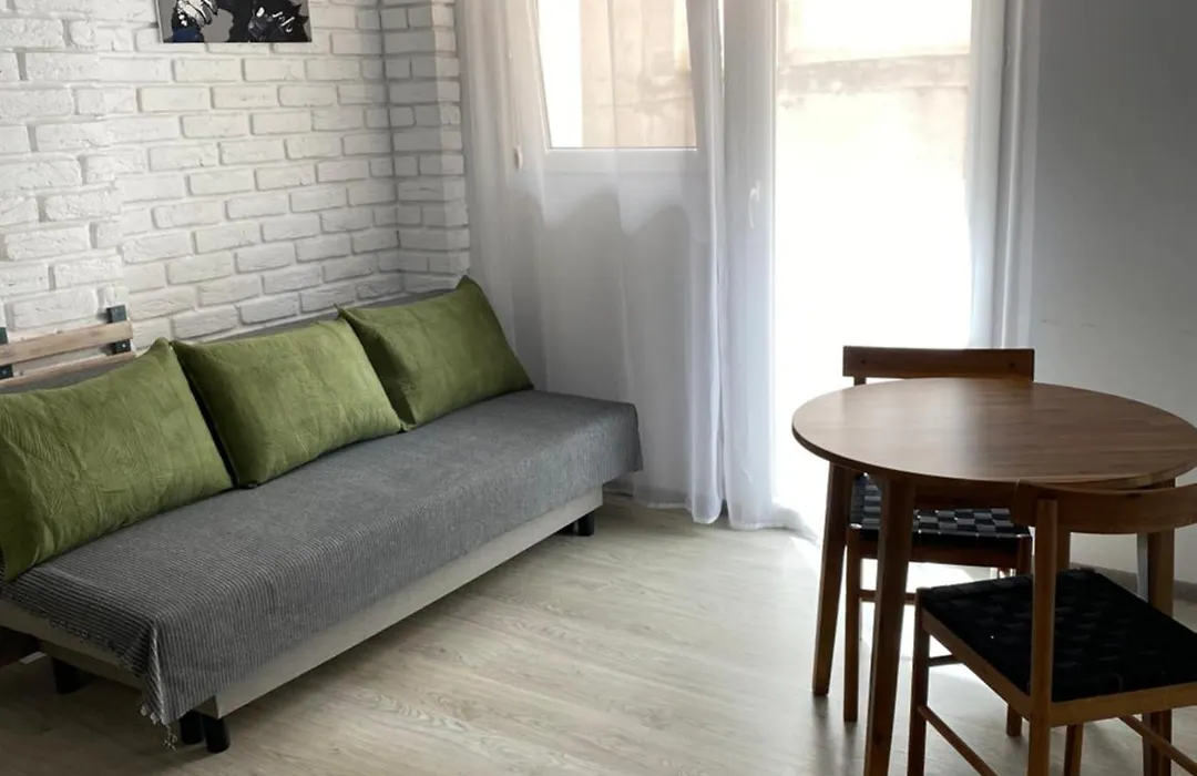 Cozy Apartment With Balcony-1