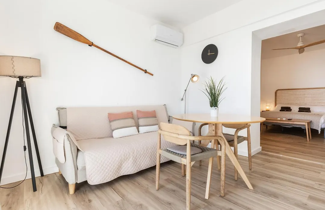 Maravilloso Apartamento AMANECER CABO a pie de playa y mar en CHALET ROQUETES-1