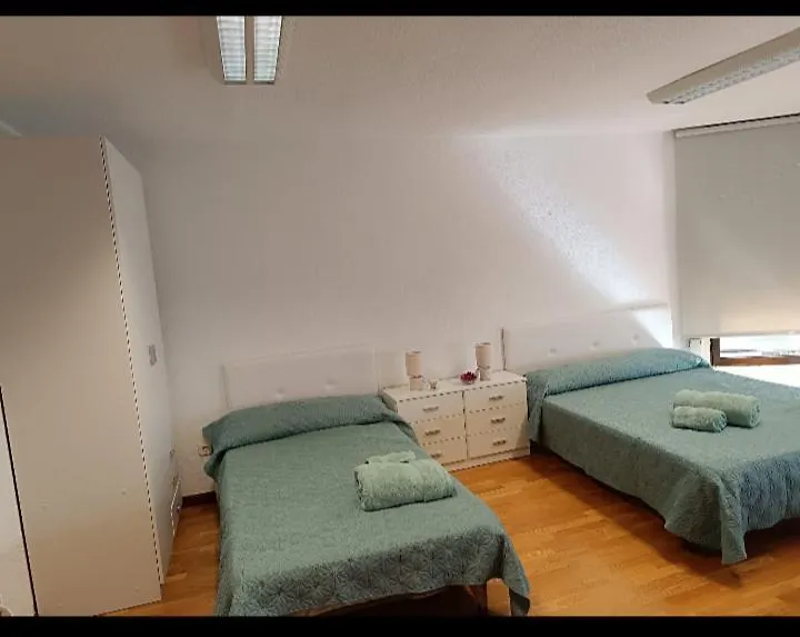 Habitación para descansar en pleno centro-1