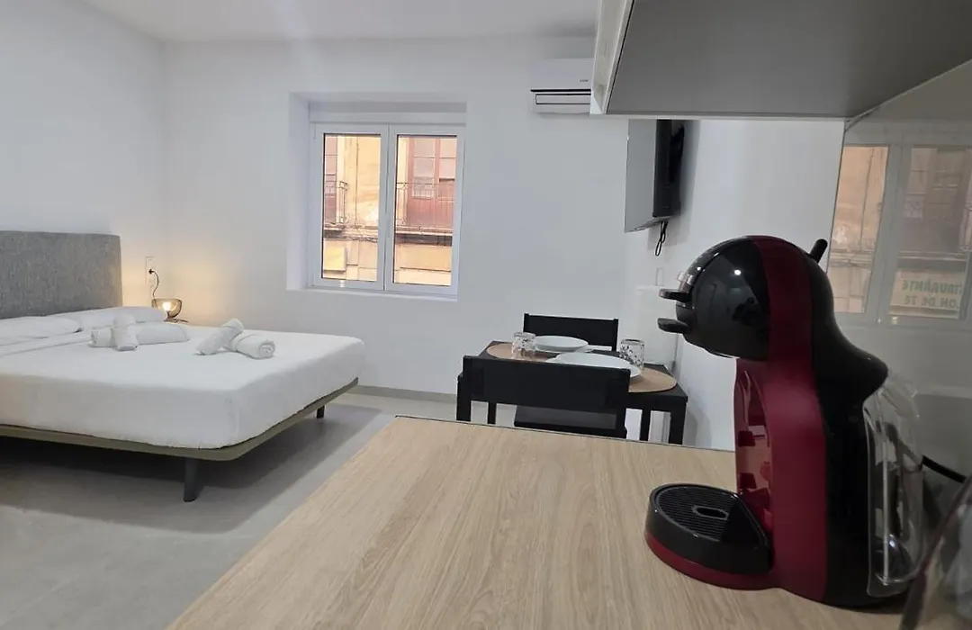 L&G Apartments Bahia Suite-1