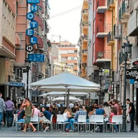 Fantastic Apartment In The Heart Of Alicante - Quiet Courtyard Side-3
