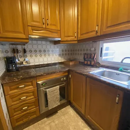 Cozy Apartment In Centre Of Alicante Near Plaza De Toros-3