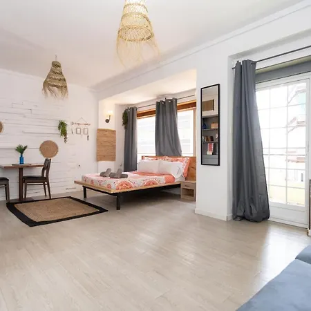 Big Room Holiday Alicante-2