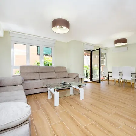 Mercado Central by United Renters-3