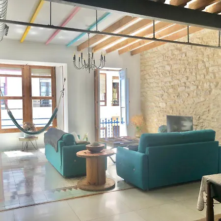Apartamento Grande y Luminoso en el Centro de Alicante-3