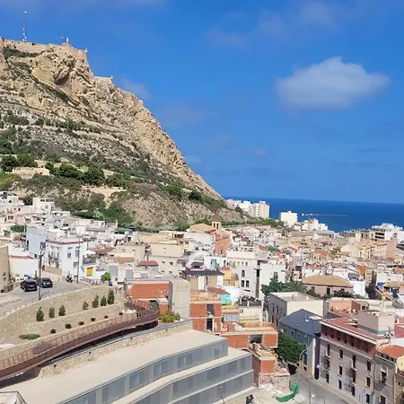 Corazón de Alicante con vistas al mar y al castillo-3