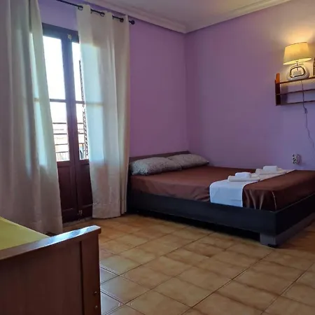 La Habitacion Del Piso Room In The Apartment-2