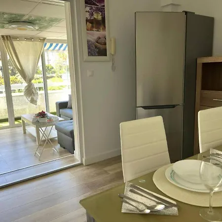 Light And Cozy Apartment In Alicante-2