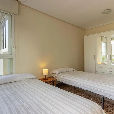 Lovely Apartment In Alacant With Wifi-3