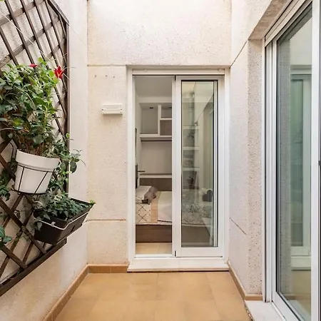 CastelPlace beach con plaza de Garage incluida, free parking&AC-3
