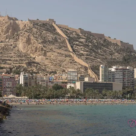 El Barrio Alicante , Playa y Casco Antiguo-2