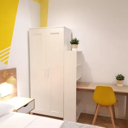 Good Energy Rooms-2