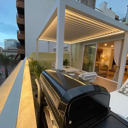 Gran Atico Con Terraza En El Centro De Alicante-3
