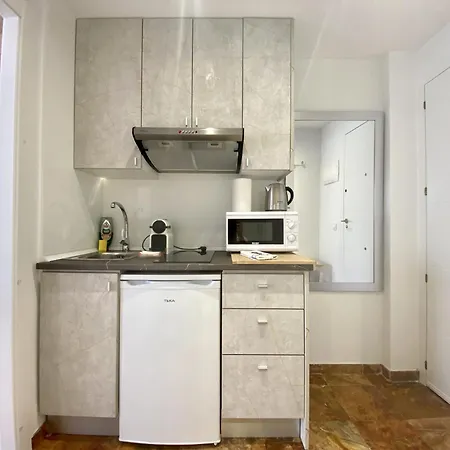 Duque 80 By United Renters-3
