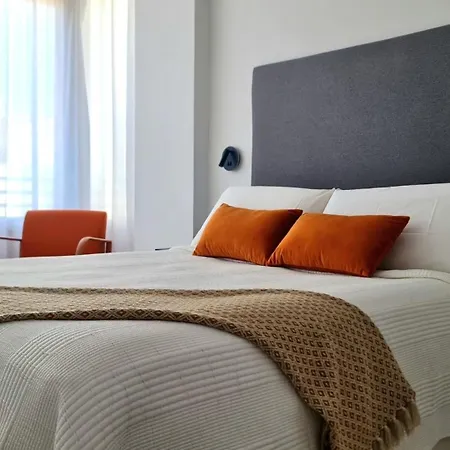 Apartment In The Center Of Alicante-2