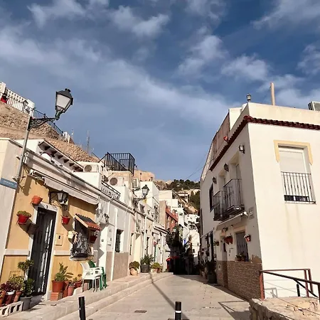 Apartamento en casco antiguo de Alicante-2