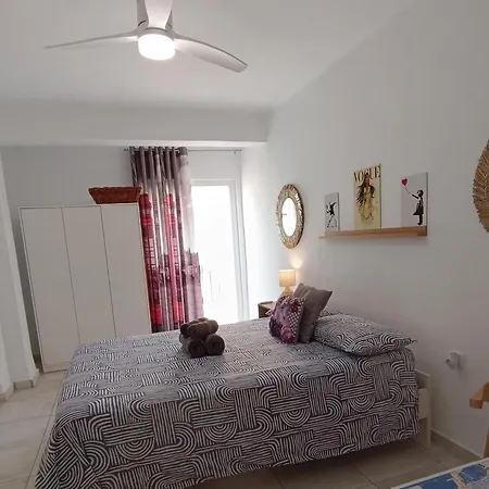 Room Alicante Center-2