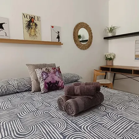 Room Alicante Center-3