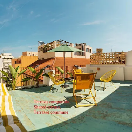 Apartment With Exceptional Charm In Historic Center Of Alicante-2