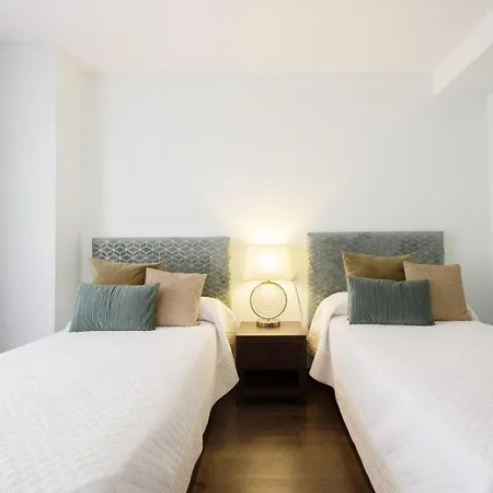 LUXURY New Apartment CITY CENTRE&BEACH, Alicante-2