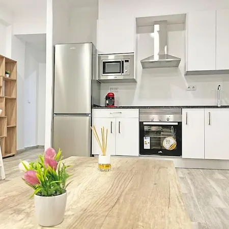 Apartamento Reformado 3 habitaciones AC-2