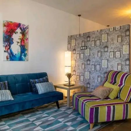 Stylish & Spacious Fully Equipped Studio-4 Minutes Walk To Albufereta Beach-2