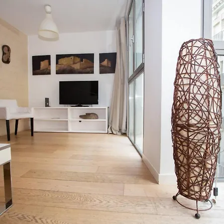 LovelyLoft San Fernando 8-3