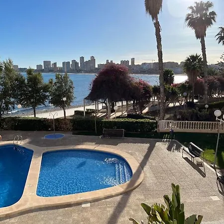 Residencial salida directa al mar. Grandes vistas-3