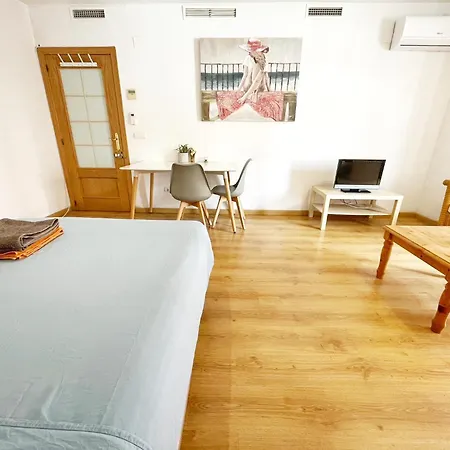 Central Market Guesthouse-3