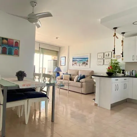 Apartamento Con Vistas Al Mar Primera Linea De Playa Del Postiguet-2