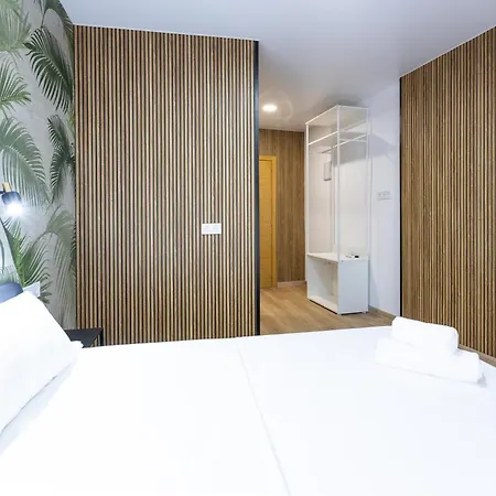 Yes! Rooms-2