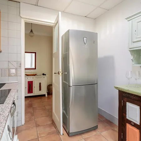 Maikran Standard Cozy Urban Stay-2