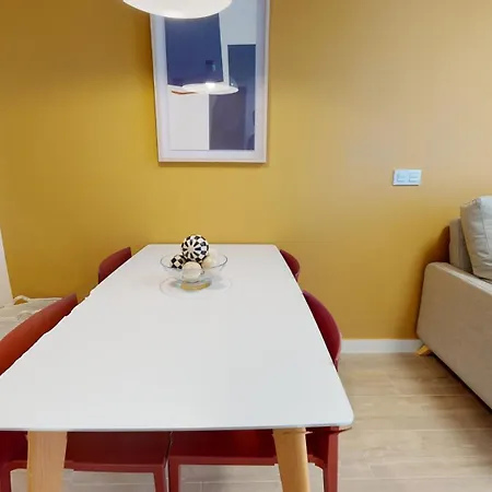 Breton 17- Apartamentos Con Piscina Climatizada En Alicante Centro-3
