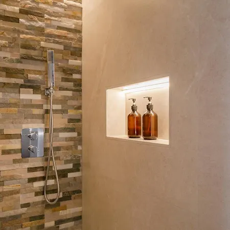 Sky Suites Alicante-3