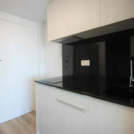 Casaturis Estudio Con Vistas Que Enamoran En Centro De Alicante A119-2