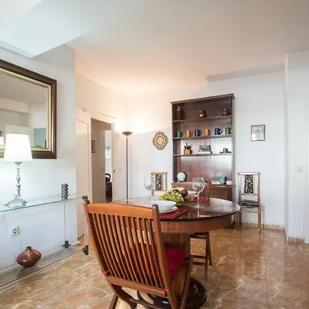 Alicante Central And Beach Side Apartment-2