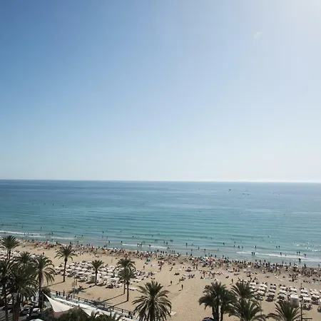 Alicante Central And Beach Side Apartment-3